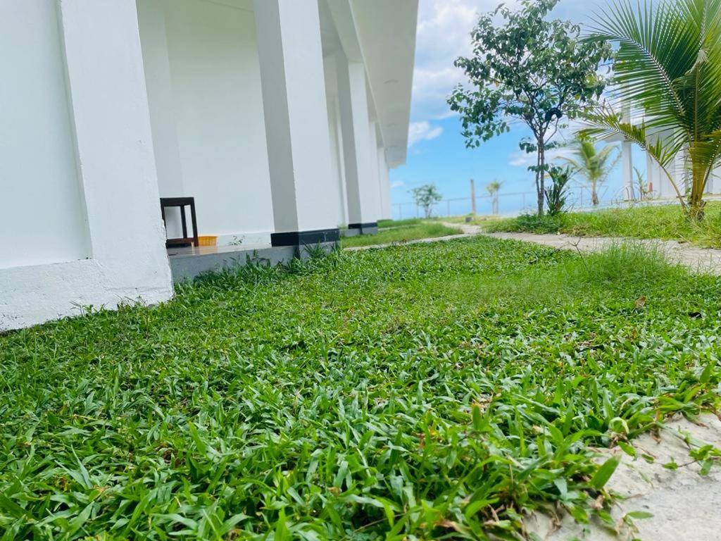 Guitar Bay Arugambay Hotel Arugam Bay Exterior foto